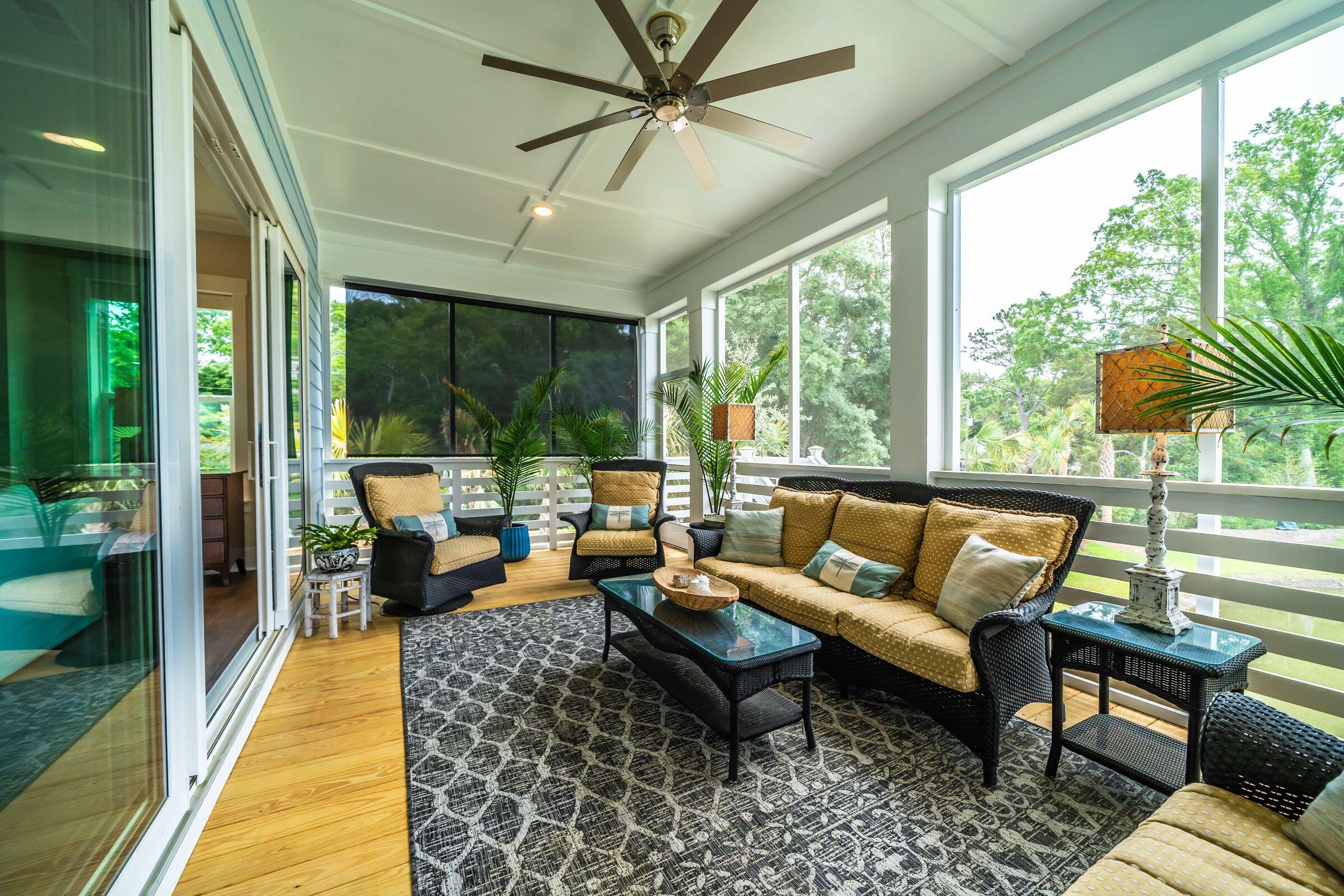 1427 Dahlia Drive