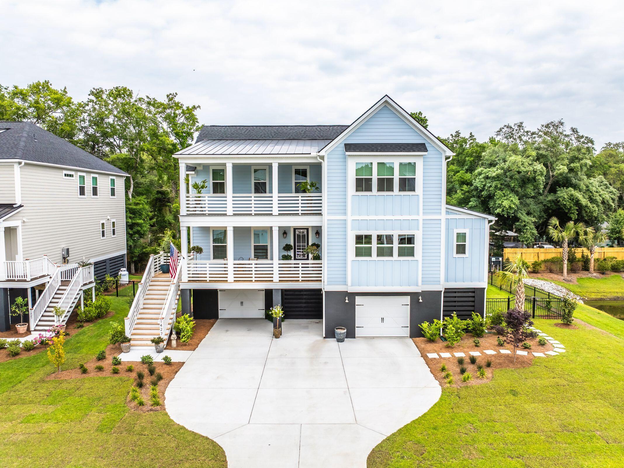 1427 Dahlia Drive