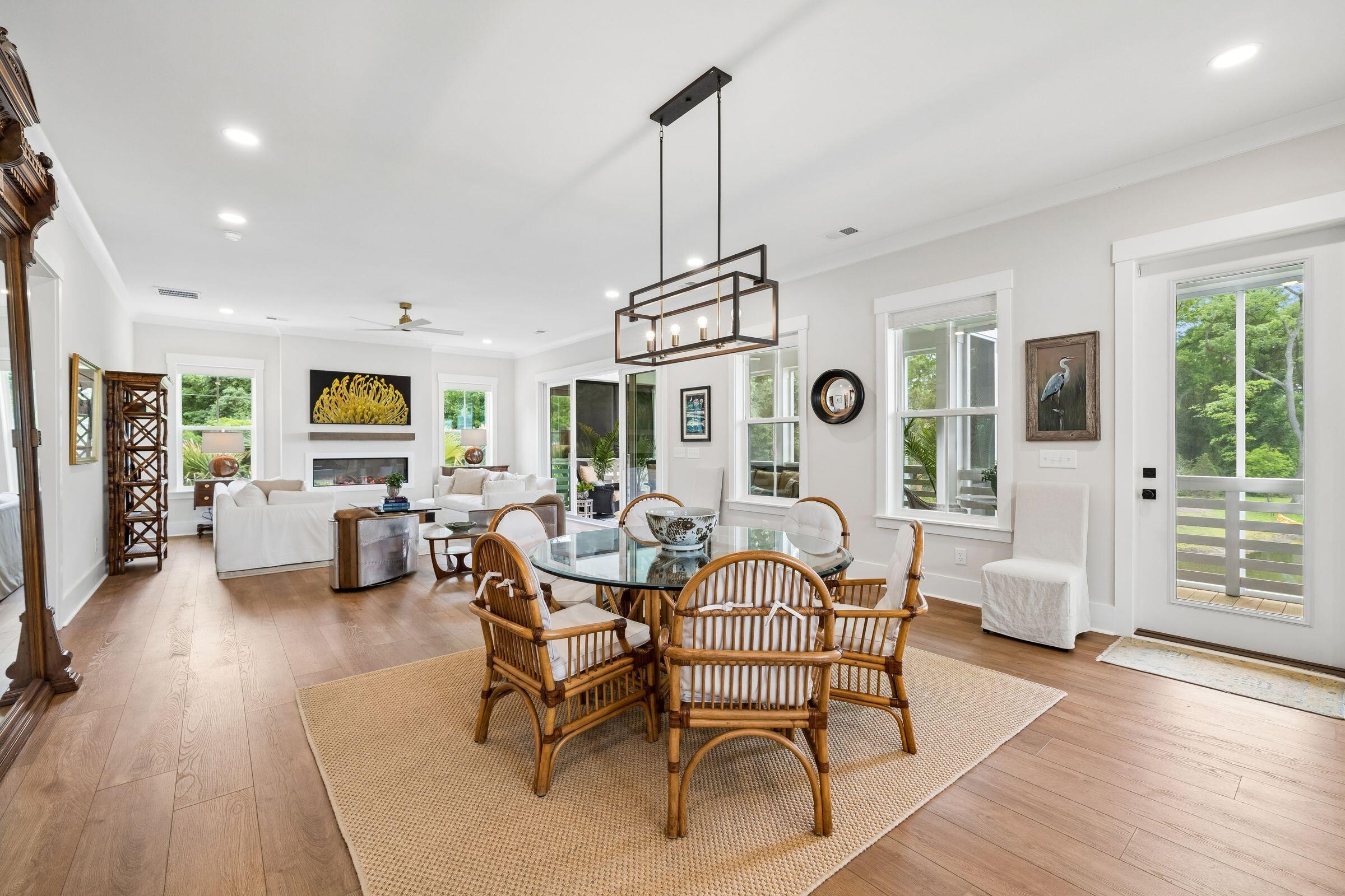 1427 Dahlia Drive