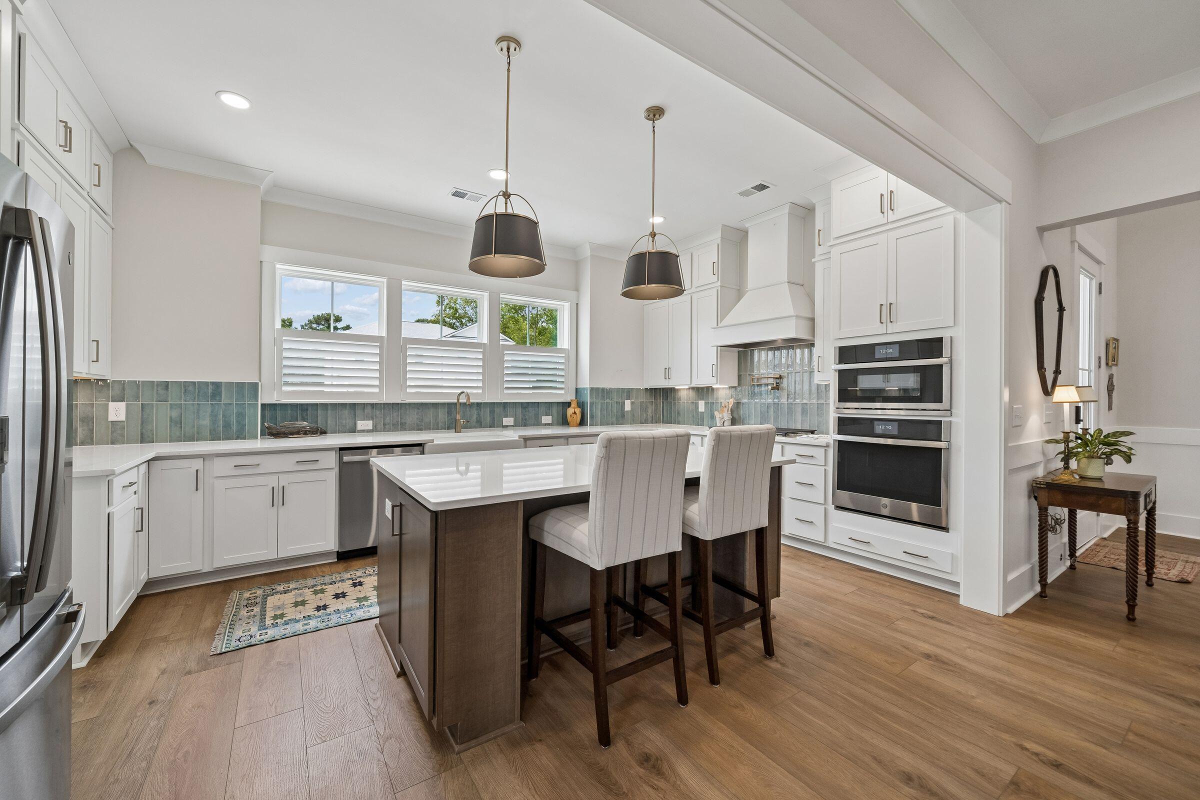 1427 Dahlia Drive