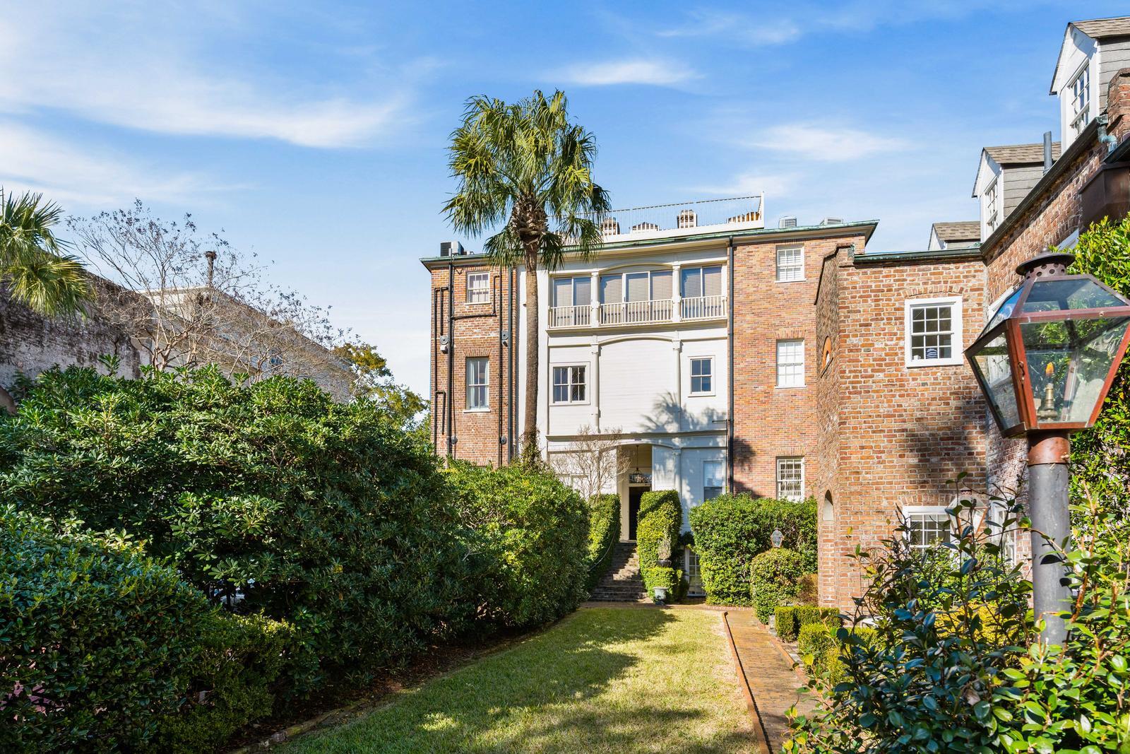 55 Laurens Street Unit H Unit: Unit 55-H