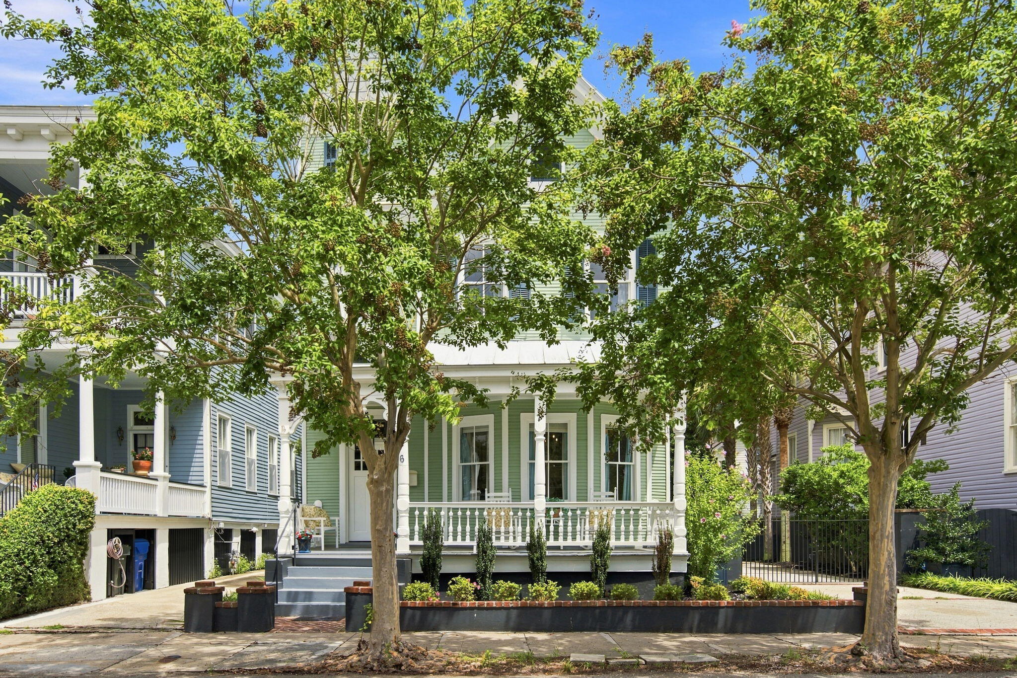 6 Rutledge Avenue