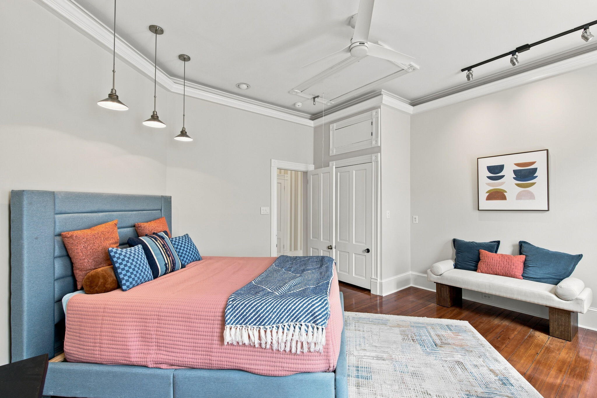 6 Rutledge Avenue