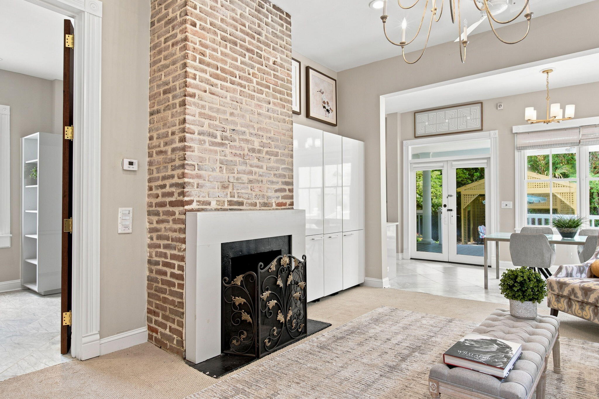 6 Rutledge Avenue