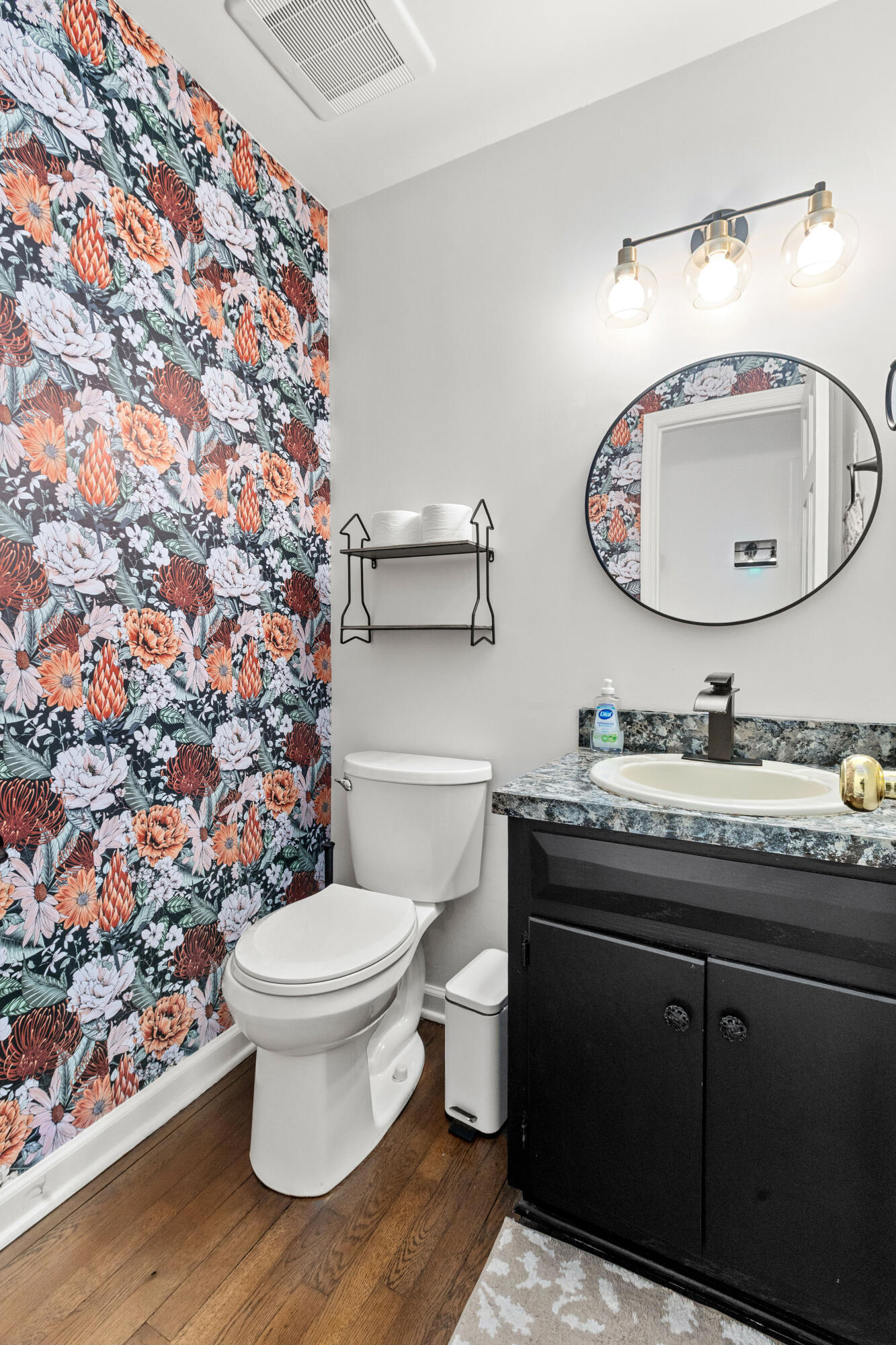 306 Anadale Court
