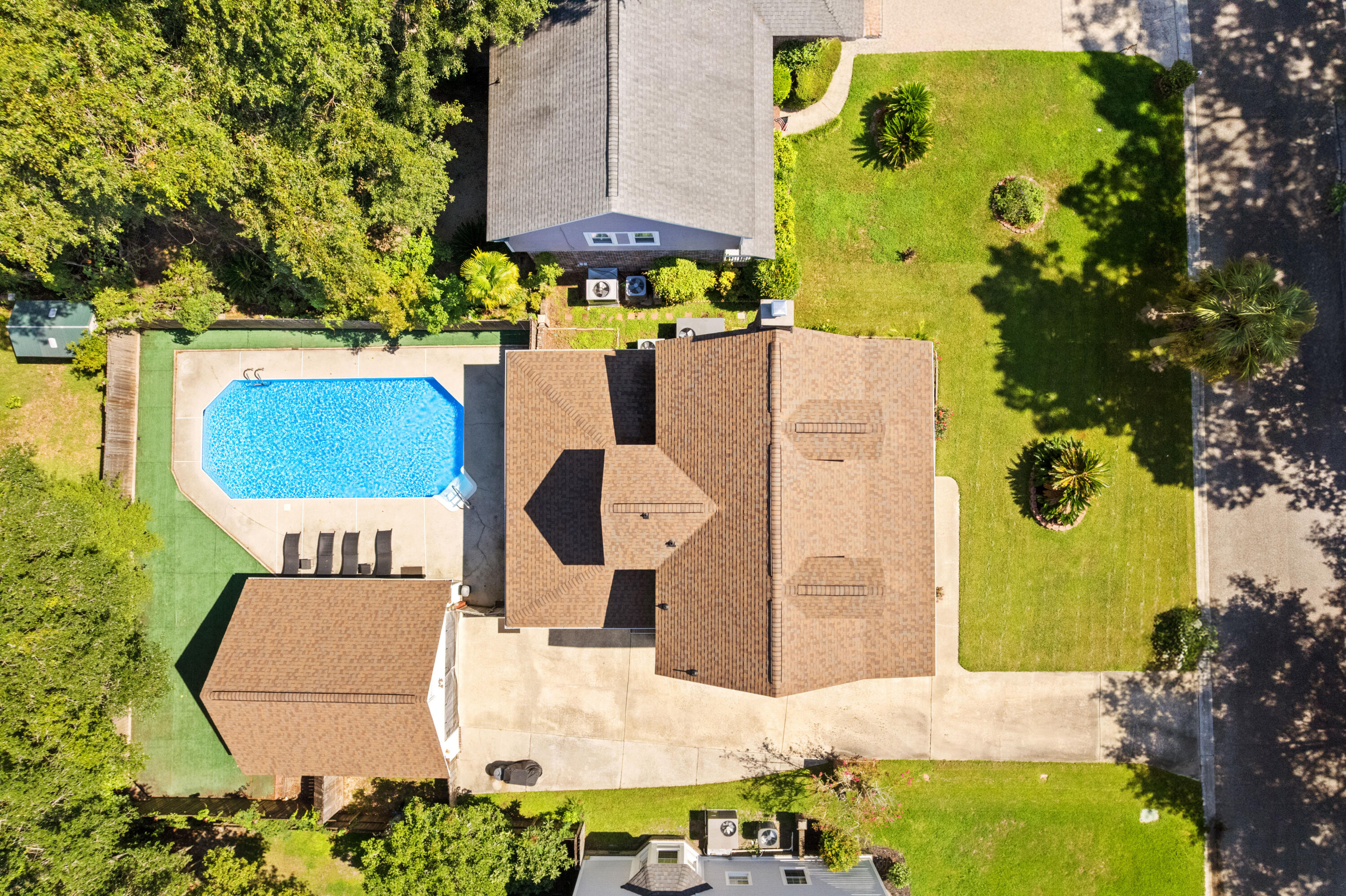 306 Anadale Court