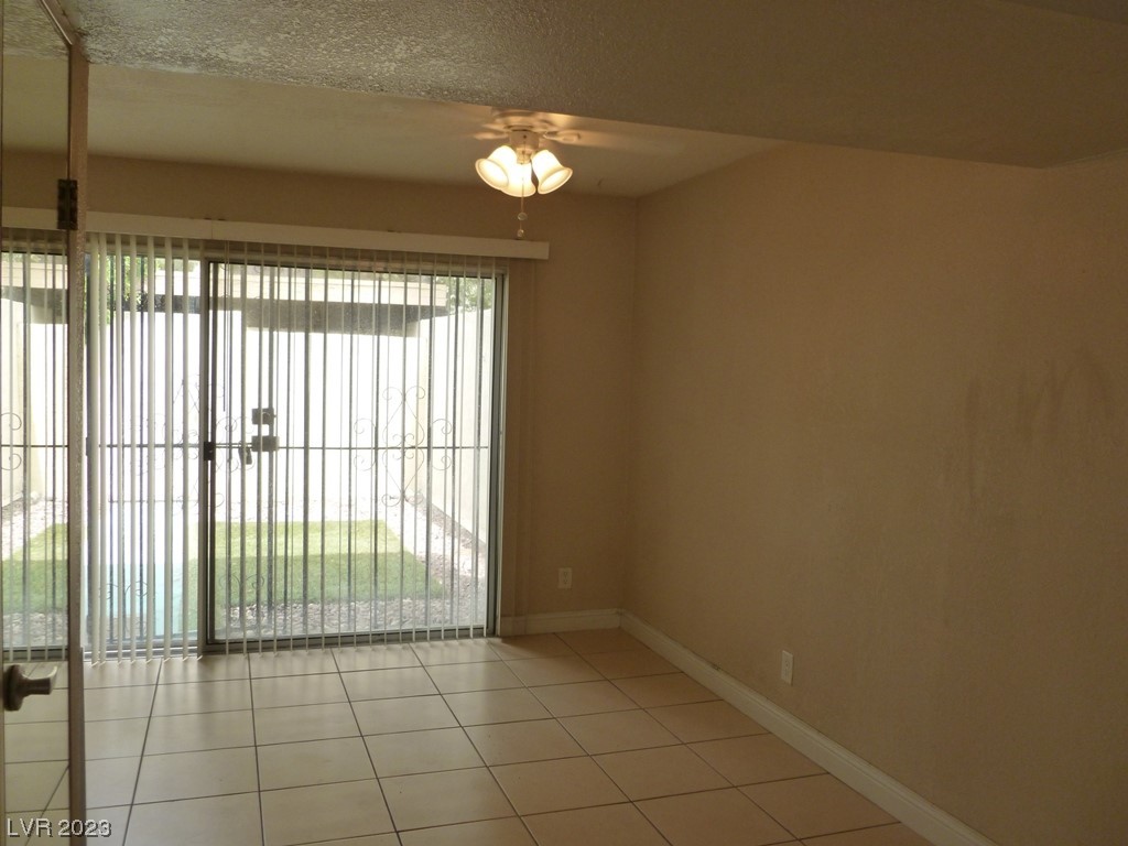706 Fernwood Lane None