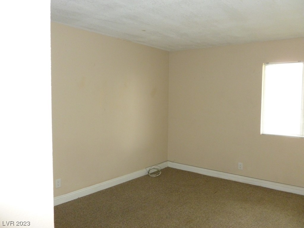706 Fernwood Lane None