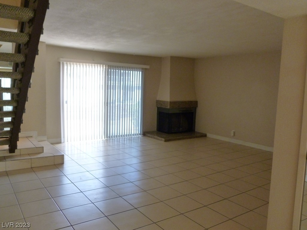 706 Fernwood Lane None
