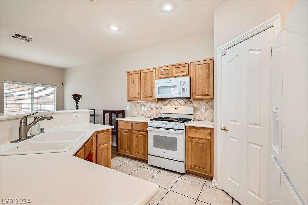 8777 Tom Noon Avenue 103