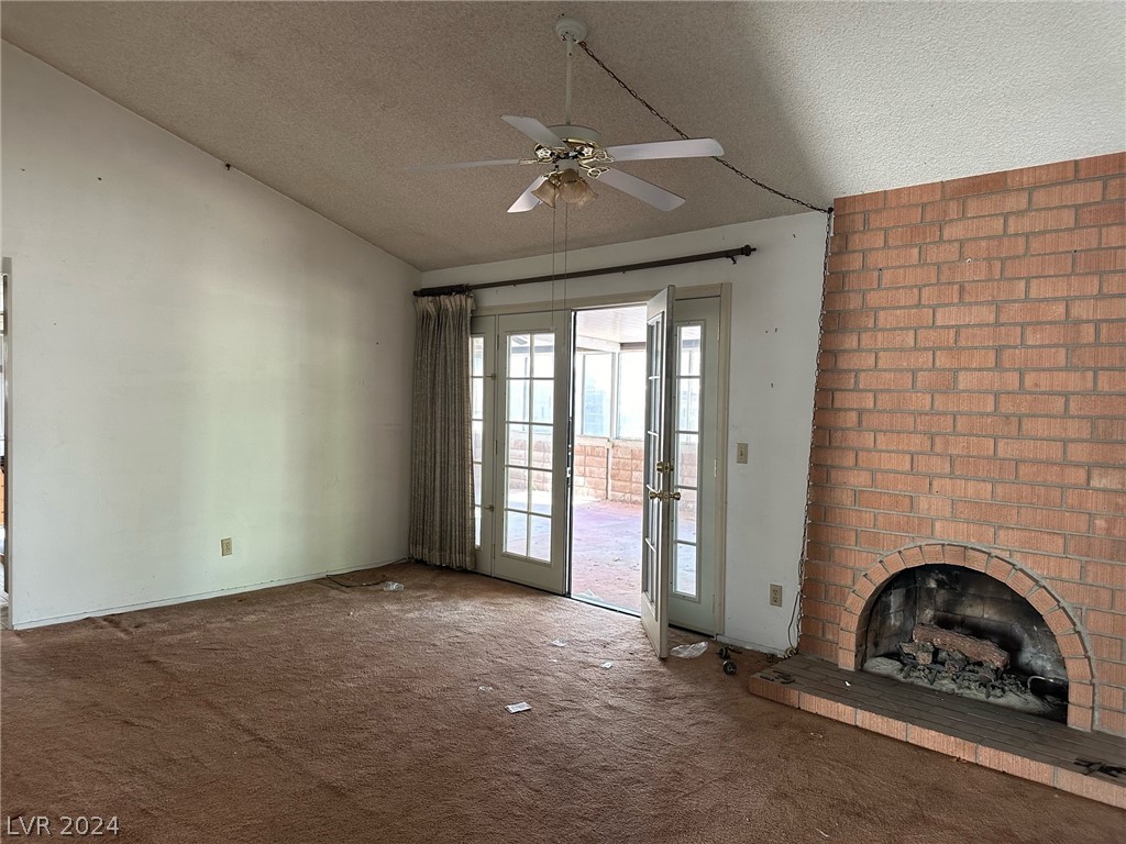 5366 Brady Lane