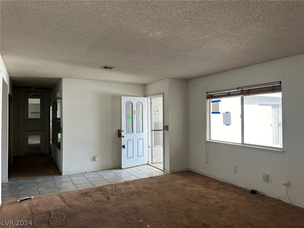 5366 Brady Lane