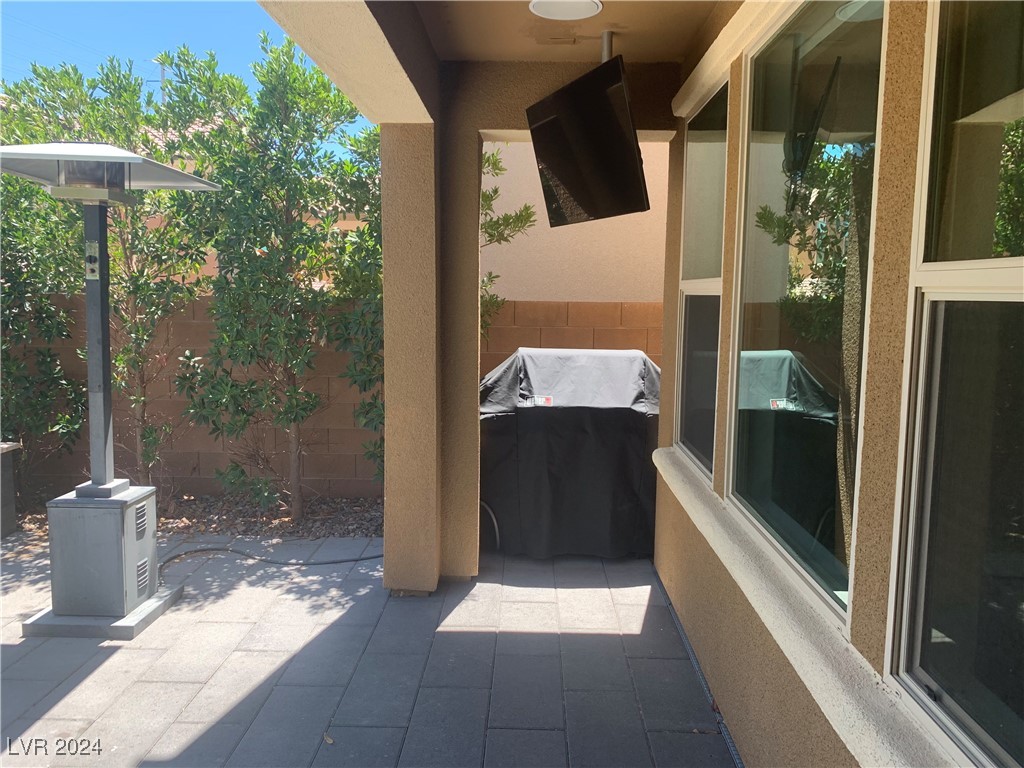 2090 Morro Vista Drive