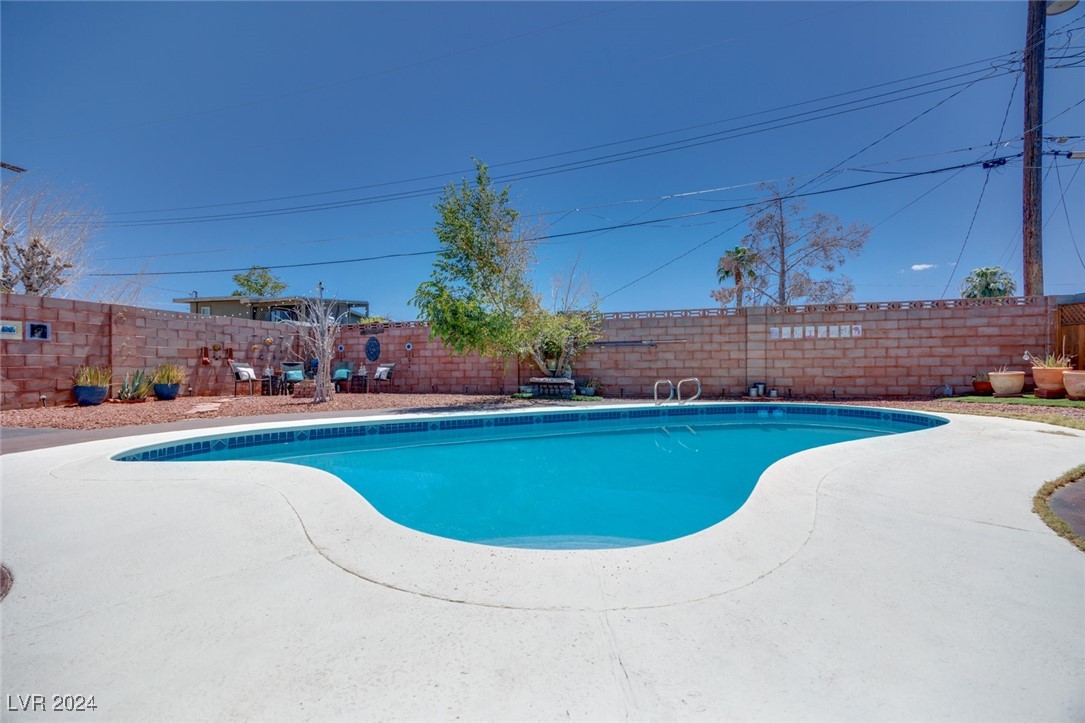 4813 Elmhurst Lane