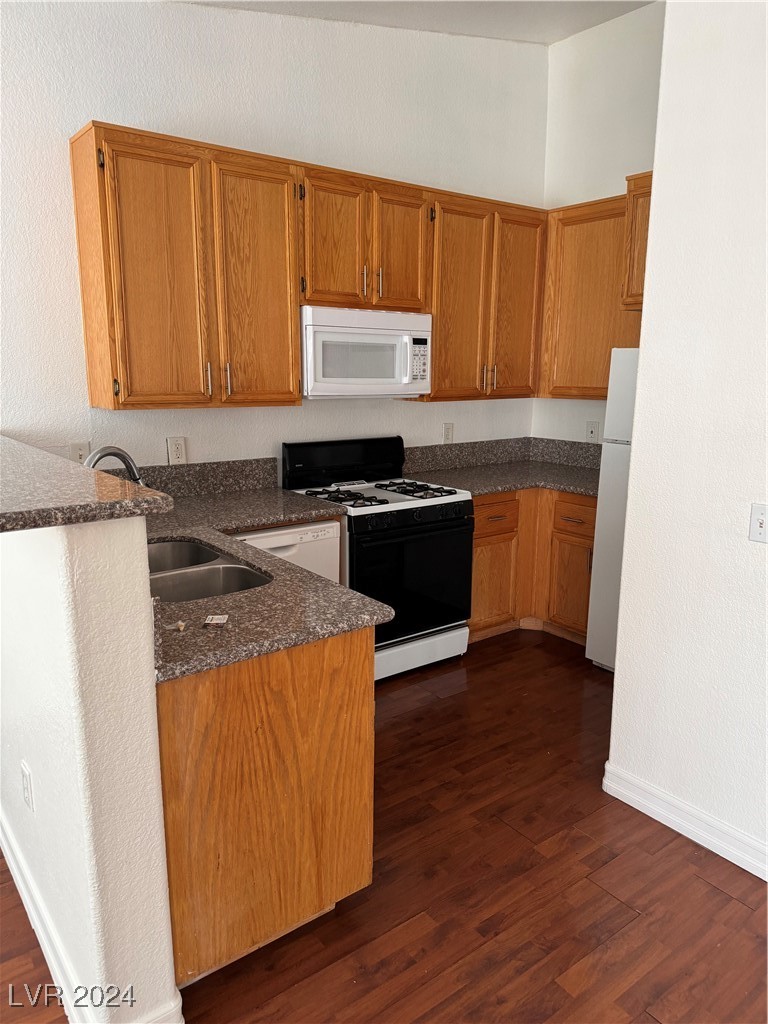 4730 East Craig Road 2061
