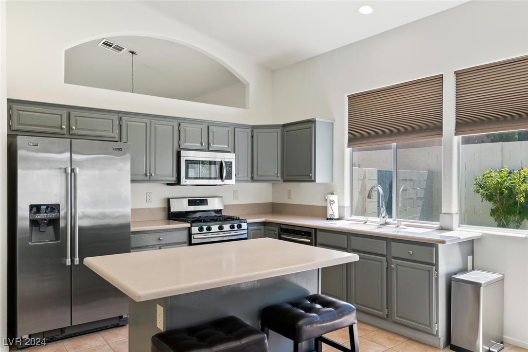 1609 Saddle Rock Circle