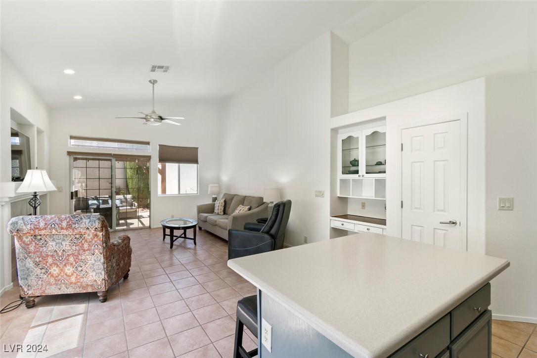 1609 Saddle Rock Circle