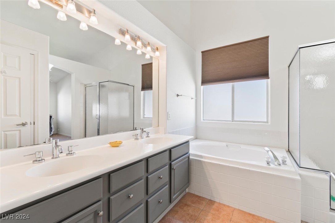 1609 Saddle Rock Circle