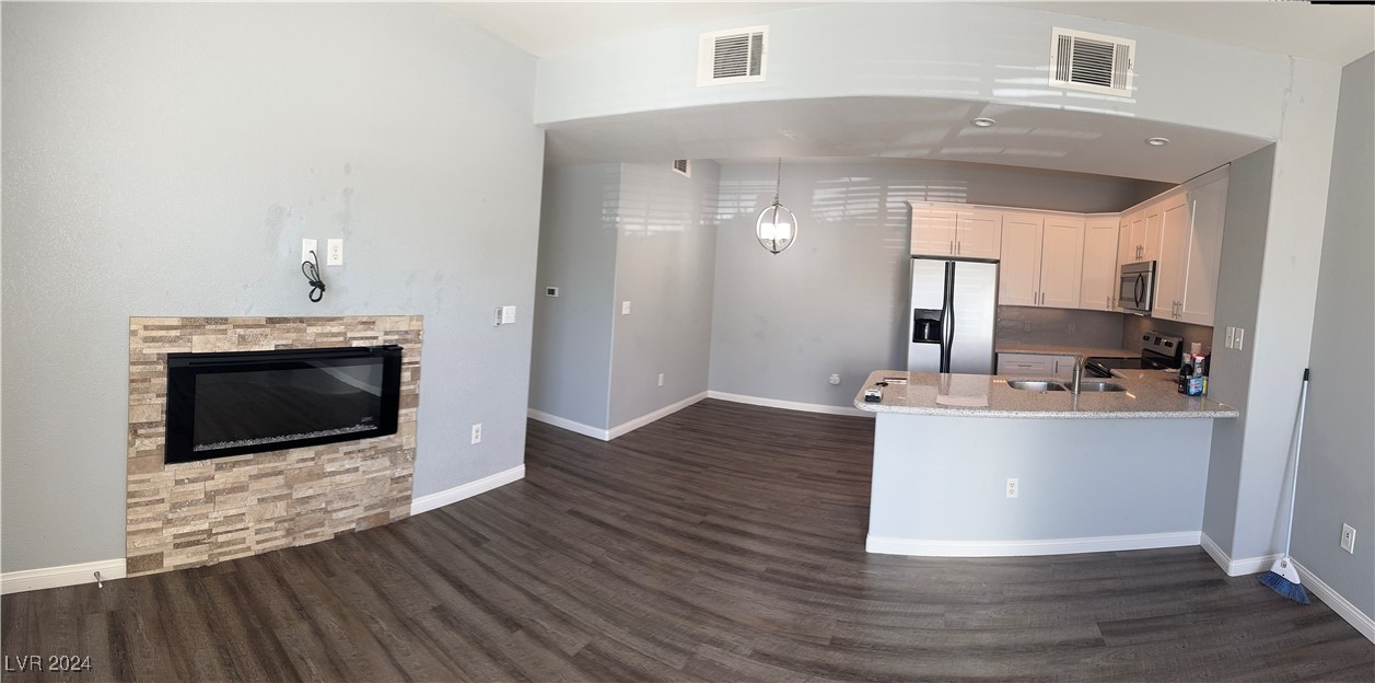 2030 Rancho Lake Drive 103