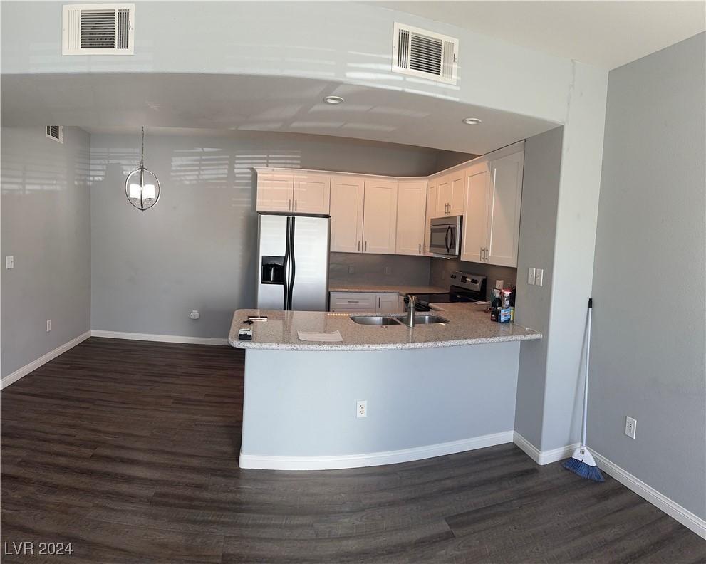 2030 Rancho Lake Drive 103