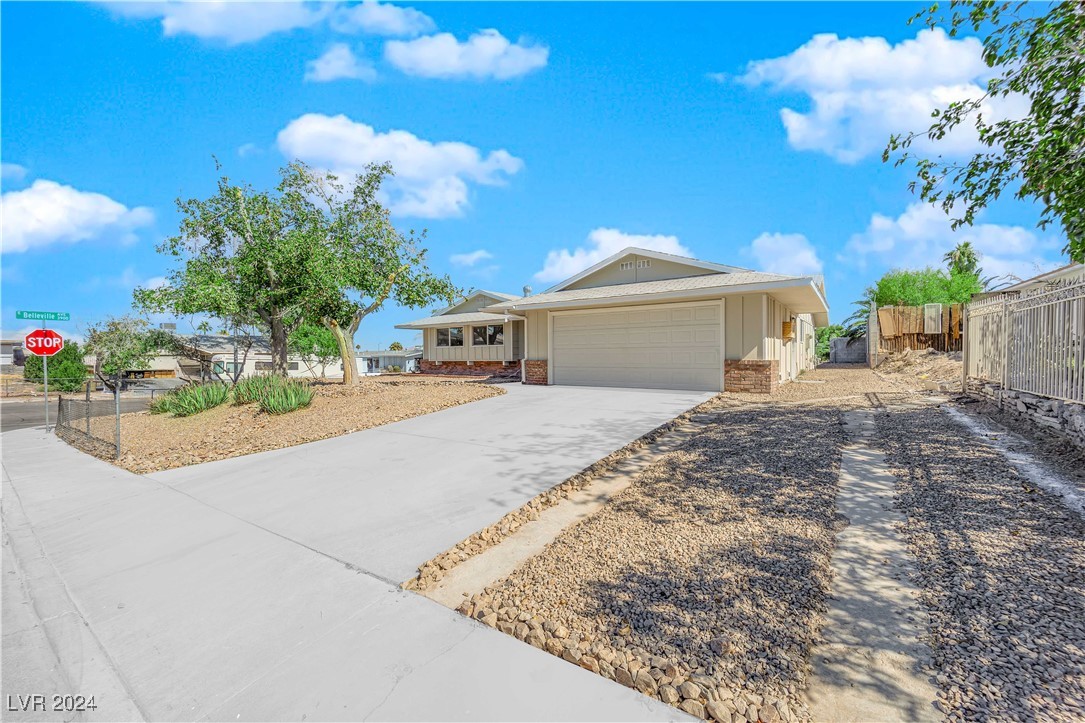 3920 Sorrento Way