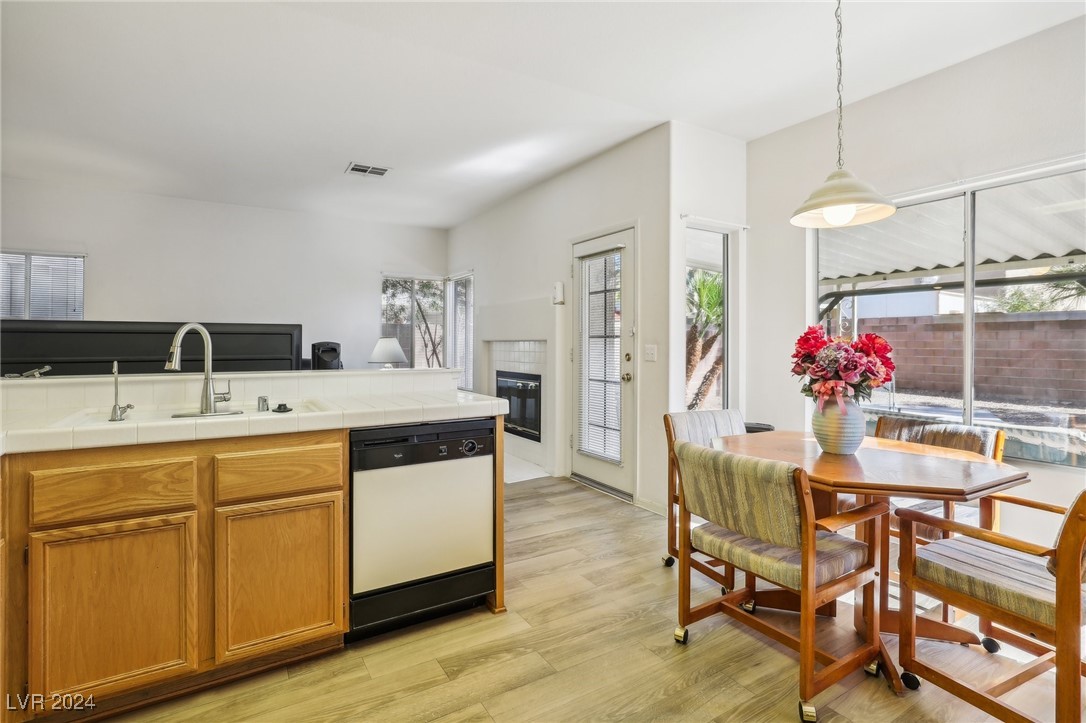 1712 Orchard Valley Drive