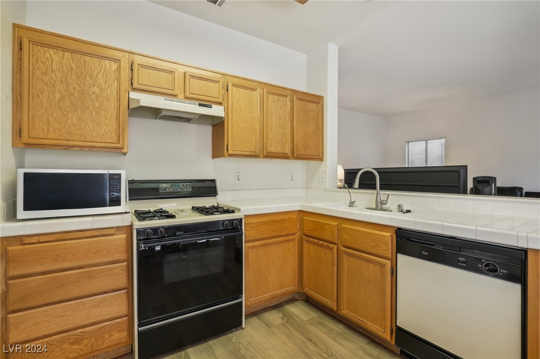 1712 Orchard Valley Drive