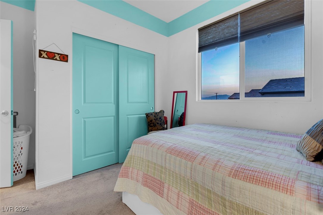 6877 Painted Morning Avenue