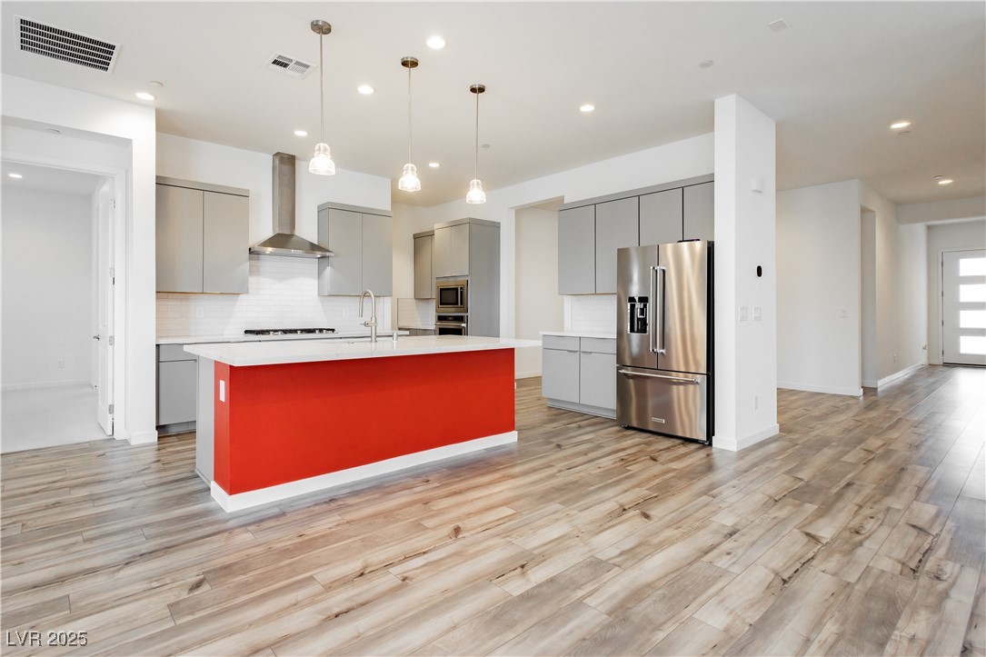 856 Watford Place