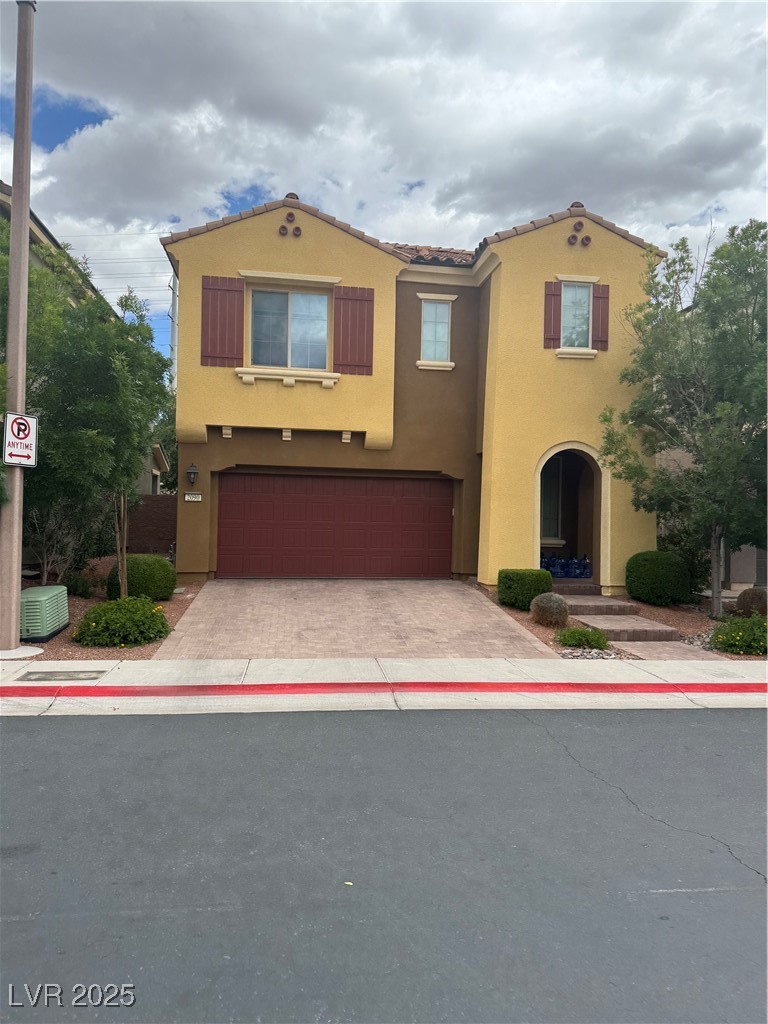 2090 Morro Vista Drive