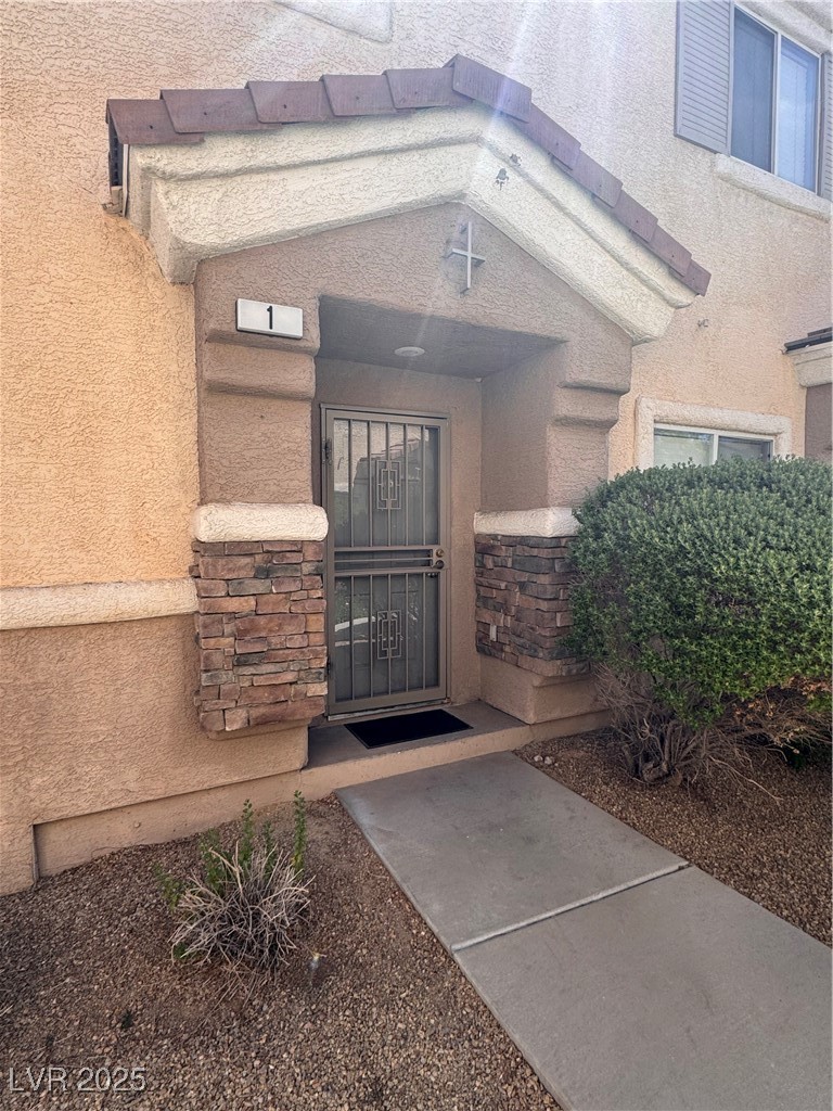 1285 Large Cap Drive 1