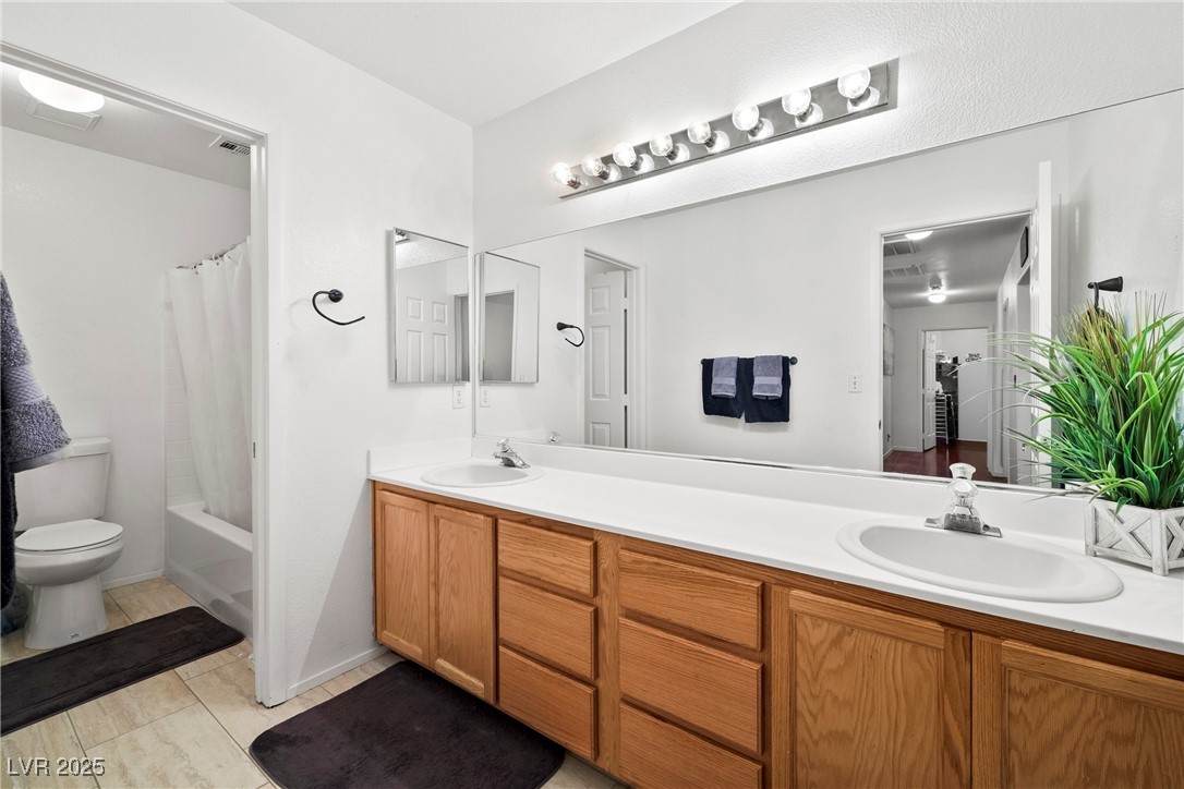 6136 Benchmark Way