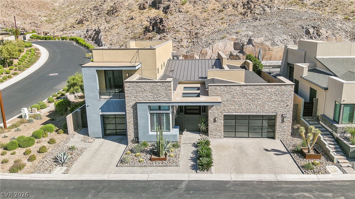 2211 Ledge Rock Lane