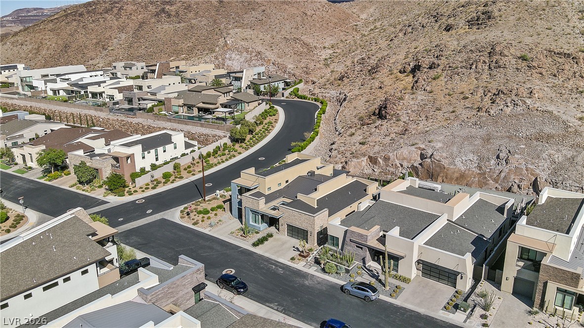 2211 Ledge Rock Lane