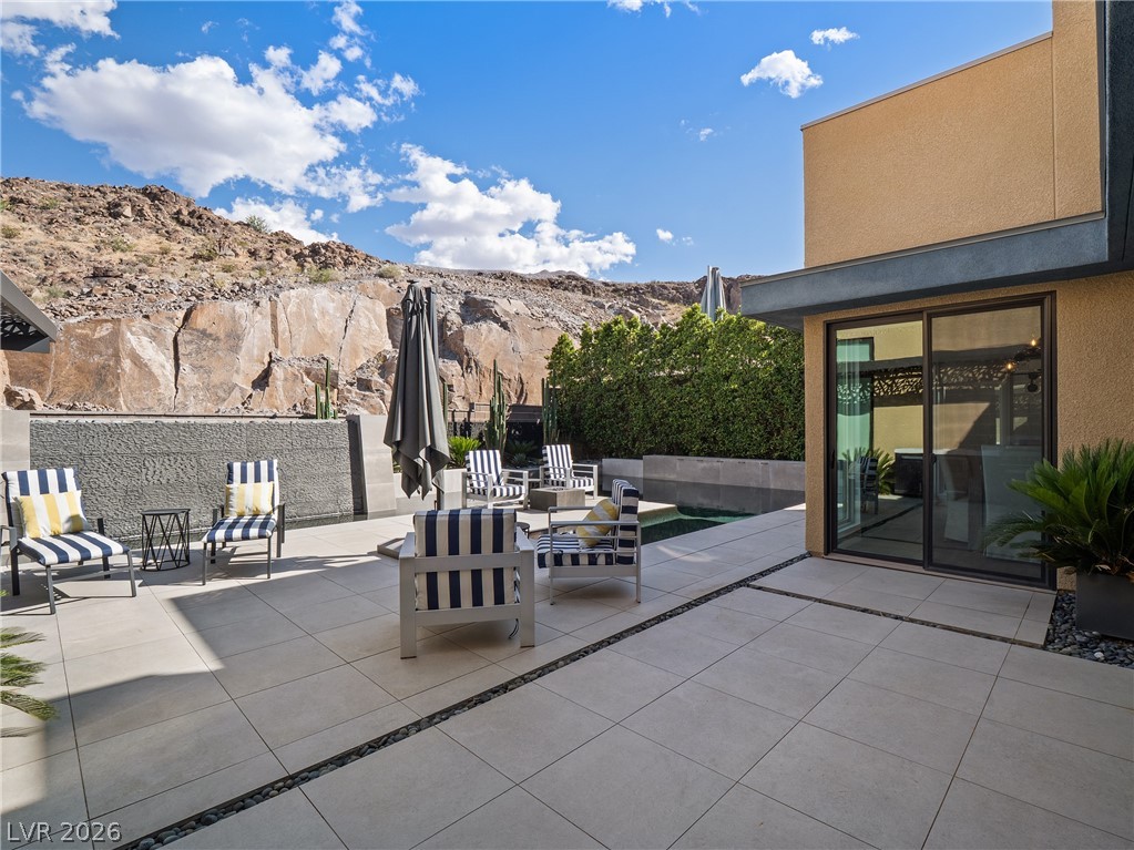 2211 Ledge Rock Lane