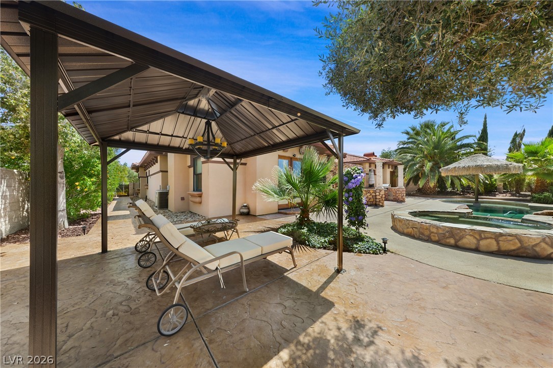 1369 Opal Valley Street