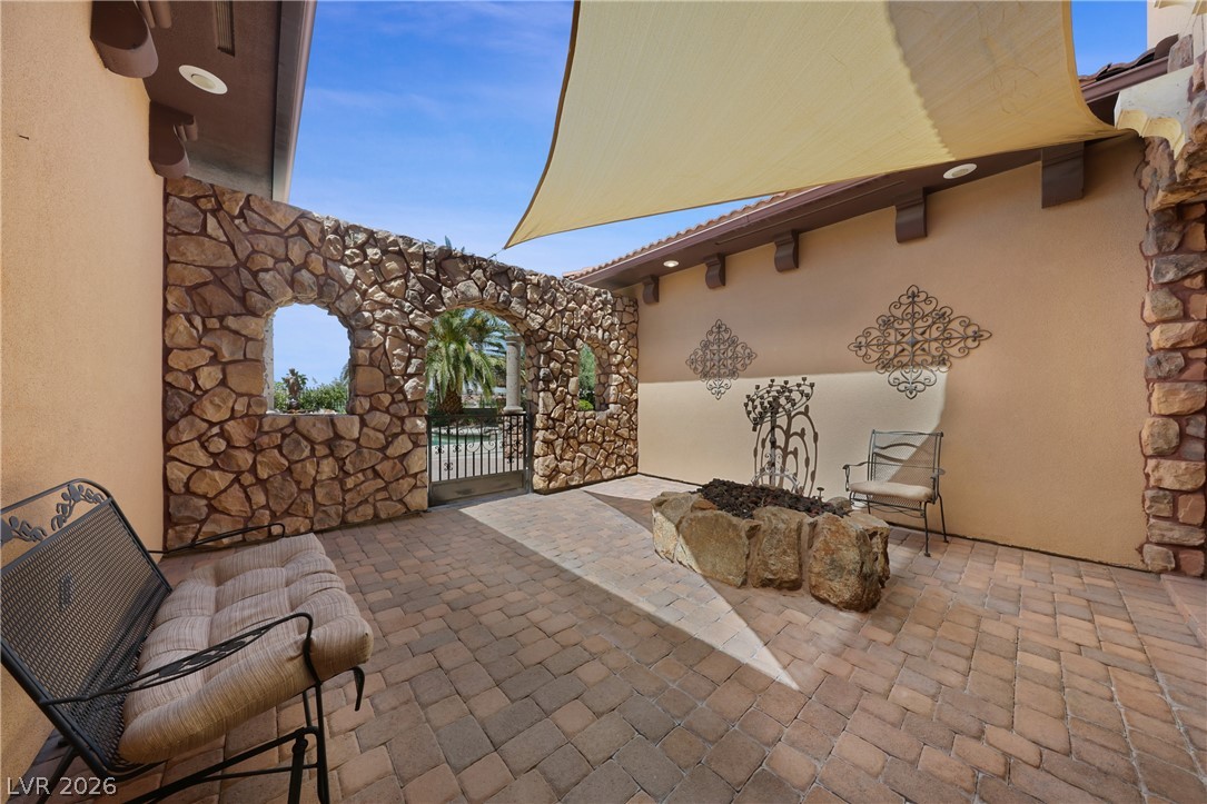 1369 Opal Valley Street