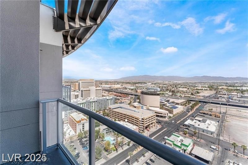 150 Las Vegas Boulevard 2512