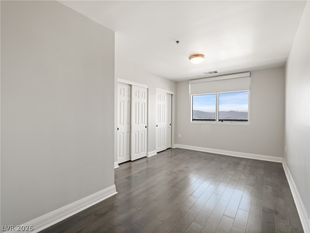 150 Las Vegas Boulevard 2512