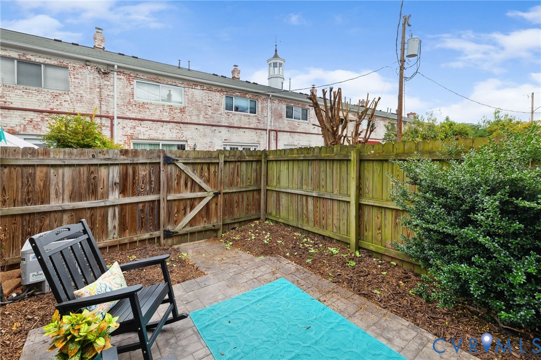 705 N Hamilton St Unit#D