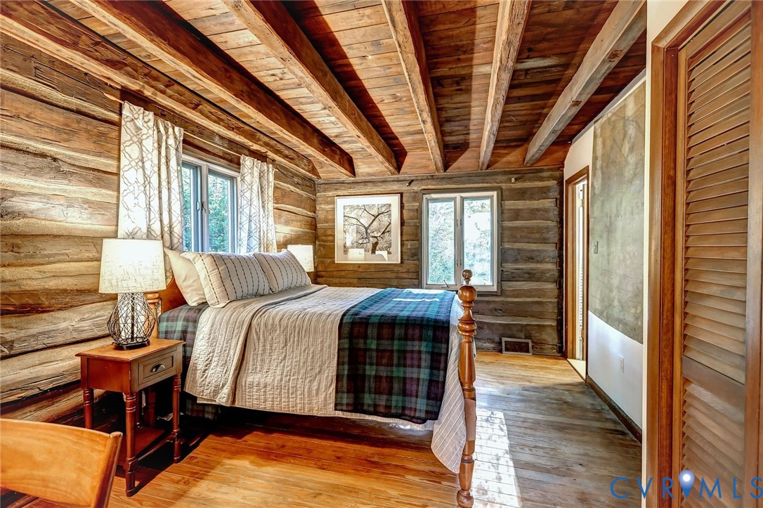 8801 & 8804 Riverside Dr