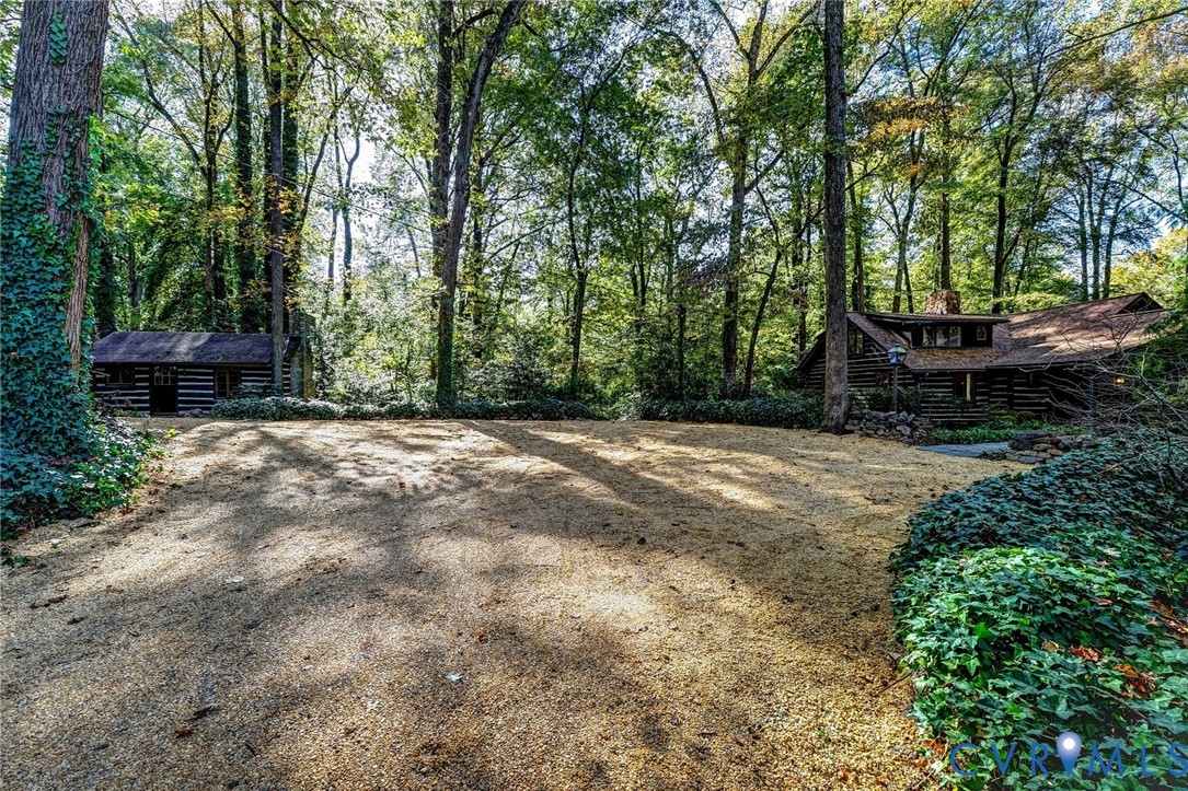 8801 & 8804 Riverside Dr