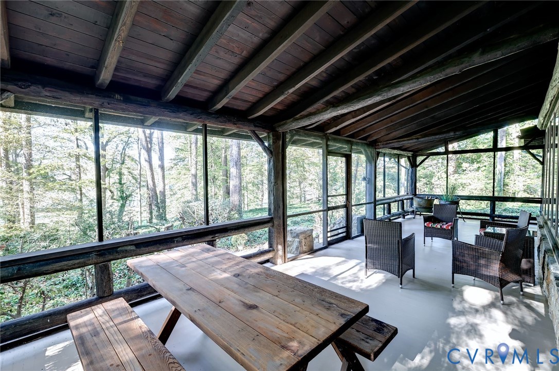 8801 & 8804 Riverside Dr