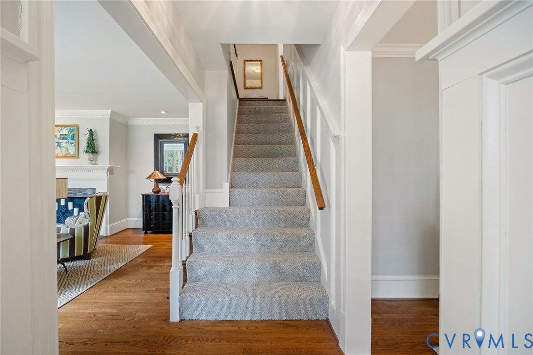 318 Lakewood Dr