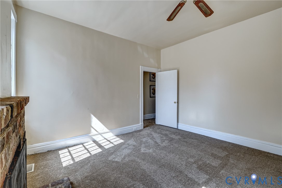 500 N Stafford Ave