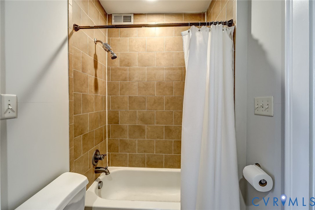 1630 Monument Ave Unit#U5