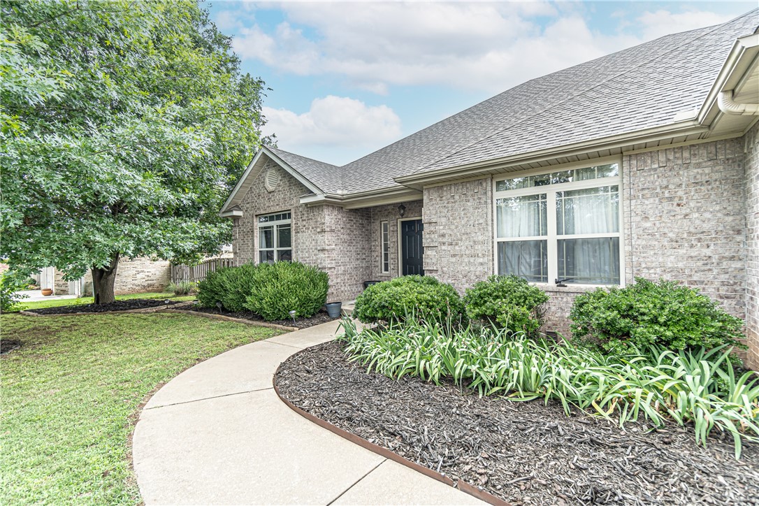 1394 S River Meadows Drive