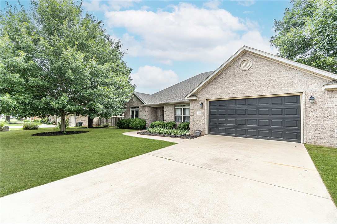 1394 S River Meadows Drive