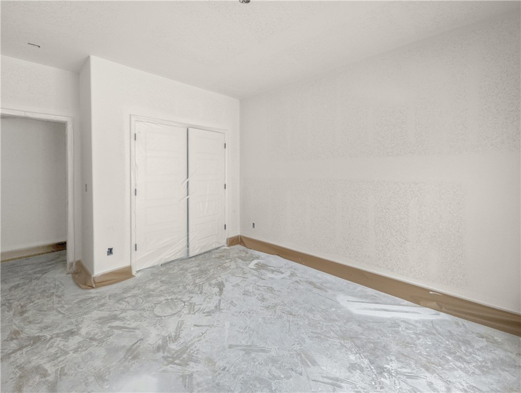 10 Roxburgh Lane