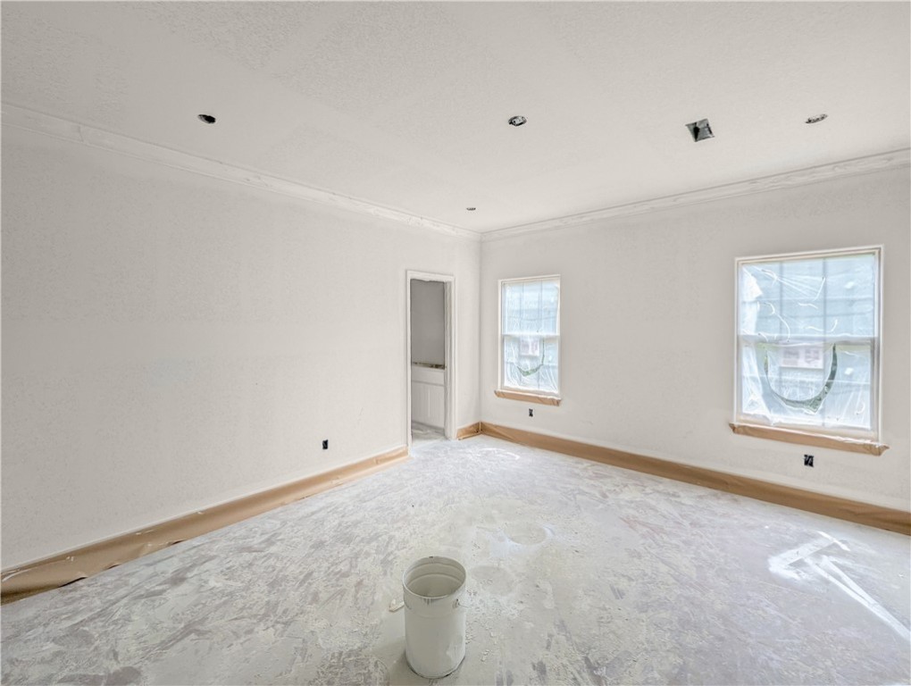 10 Roxburgh Lane